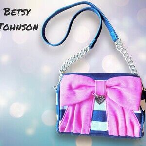 Betsey Johnson Purse Pink Bow with Chain Strap